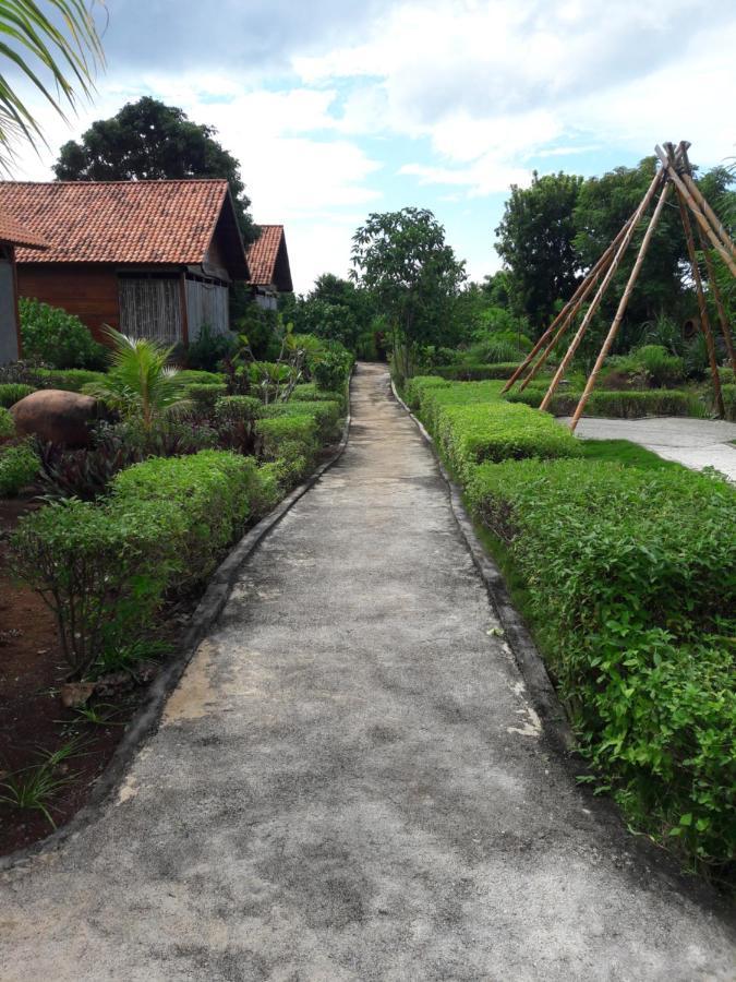 Marind Dive Eco Resort Waha Exterior photo