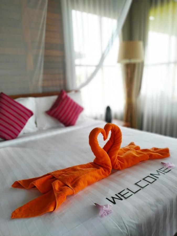 Marind Dive Eco Resort Waha Exterior photo